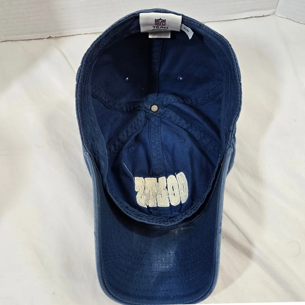 Indianapolis Colts‎ NFL Team Apparel Stretch Fit Hat Cap Blue SM Distressed